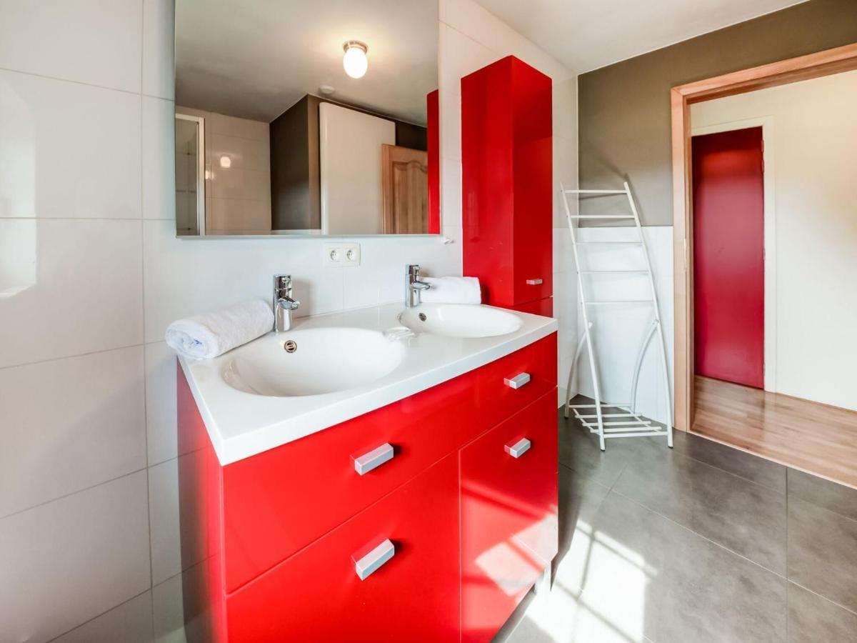 Comfortable And Spacious Apartment With Cosy Terrace And Fabulous View Mont  Екстериор снимка